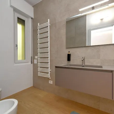 Desenzanoloft Official Partner Marriott Homes & - The Giant - Renovated 2025 - View Апартаменты