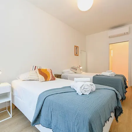 Desenzanoloft Official Partner Marriott Homes & - The Giant - Renovated 2025 - View * Дезенцано-дель-Гарда