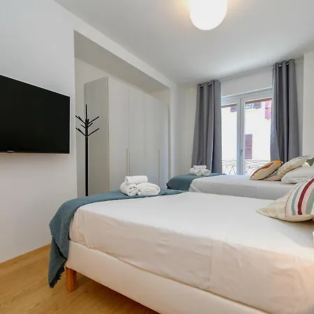Desenzanoloft Official Partner Marriott Homes & - The Giant - Renovated 2025 - View Апартаменты